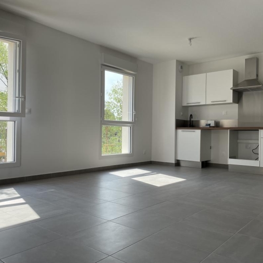  AIGUES-VIVES IMMO : Appartement | VERGEZE (30310) | 69 m2 | 840 € 