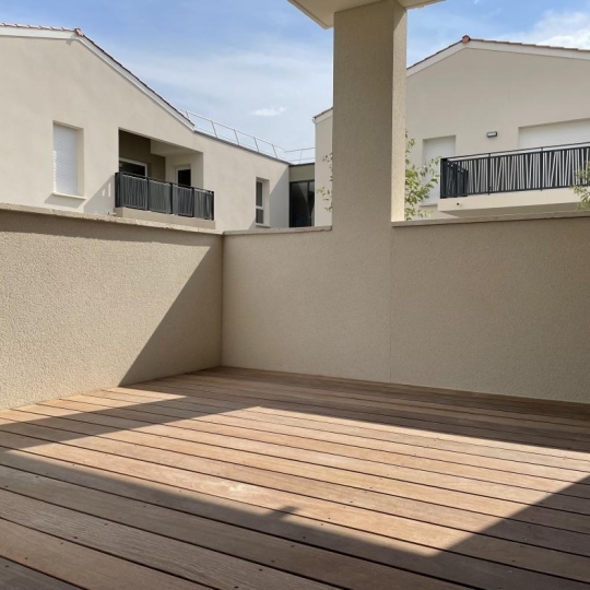  AIGUES-VIVES IMMO : Appartement | VERGEZE (30310) | 69 m2 | 840 € 