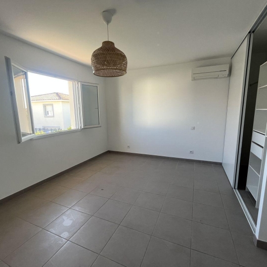  AIGUES-VIVES IMMO : Maison / Villa | AIMARGUES (30470) | 120 m2 | 1 368 € 