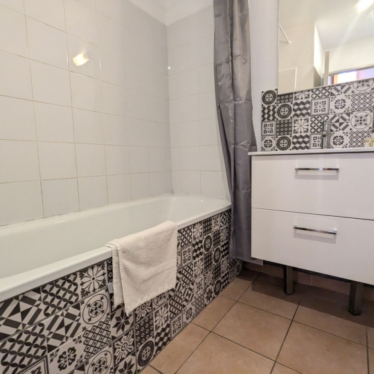  AIGUES-VIVES IMMO : House | GALLARGUES-LE-MONTUEUX (30660) | 45 m2 | 133 000 € 