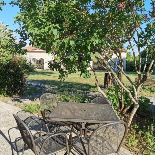  AIGUES-VIVES IMMO : Maison / Villa | GALLARGUES-LE-MONTUEUX (30660) | 35 m2 | 69 000 € 
