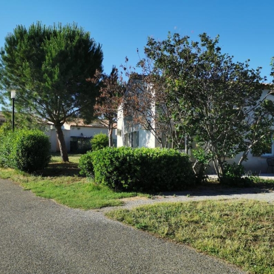 AIGUES-VIVES IMMO : Maison / Villa | GALLARGUES-LE-MONTUEUX (30660) | 35 m2 | 69 000 € 