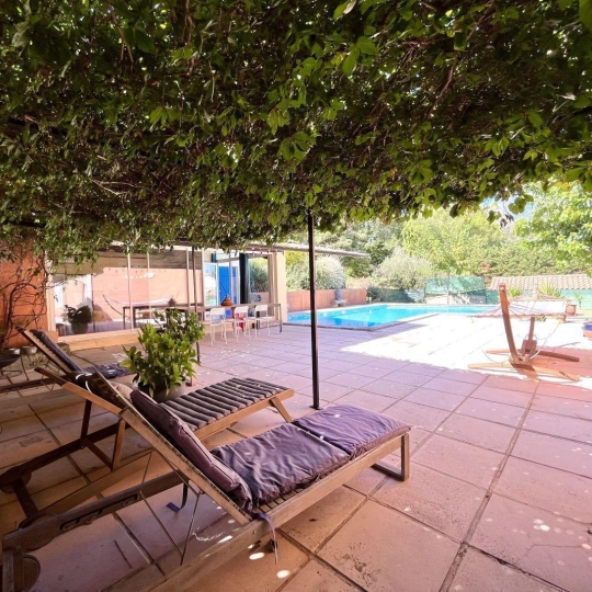  AIGUES-VIVES IMMO : Maison / Villa | AIGUES-VIVES (30670) | 176 m2 | 530 000 € 