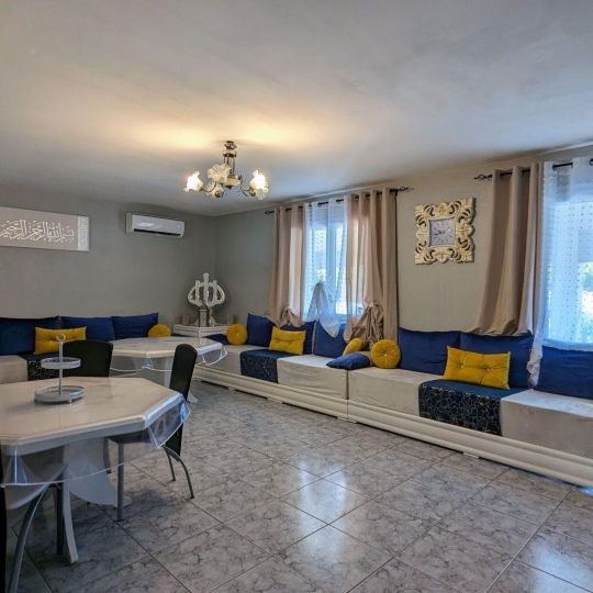  AIGUES-VIVES IMMO : Maison / Villa | VERGEZE (30310) | 145 m2 | 398 000 € 