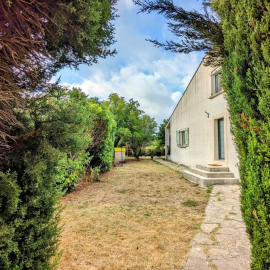  AIGUES-VIVES IMMO : Maison / Villa | AIGUES-VIVES (30670) | 122 m2 | 399 000 € 