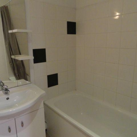  AIGUES-VIVES IMMO : House | GALLARGUES-LE-MONTUEUX (30660) | 45 m2 | 84 000 € 