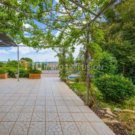  AIGUES-VIVES IMMO : Maison / Villa | CALVISSON (30420) | 138 m2 | 428 000 € 