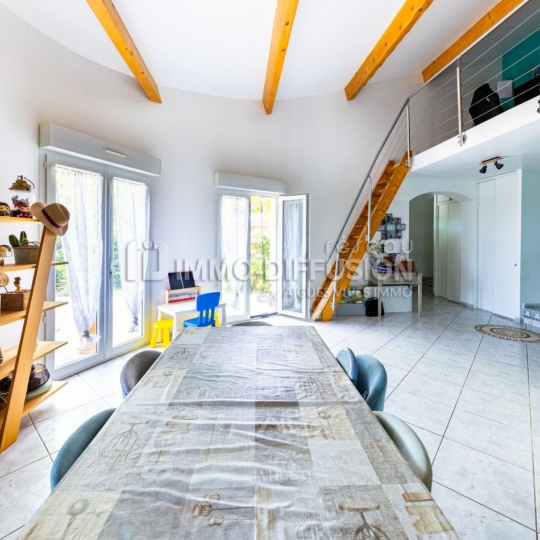  AIGUES-VIVES IMMO : Maison / Villa | CALVISSON (30420) | 138 m2 | 428 000 € 