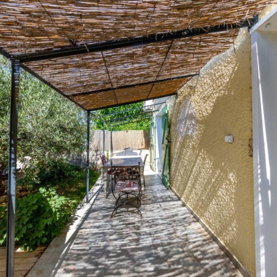  AIGUES-VIVES IMMO : Maison / Villa | AIGUES-VIVES (30670) | 94 m2 | 262 000 € 