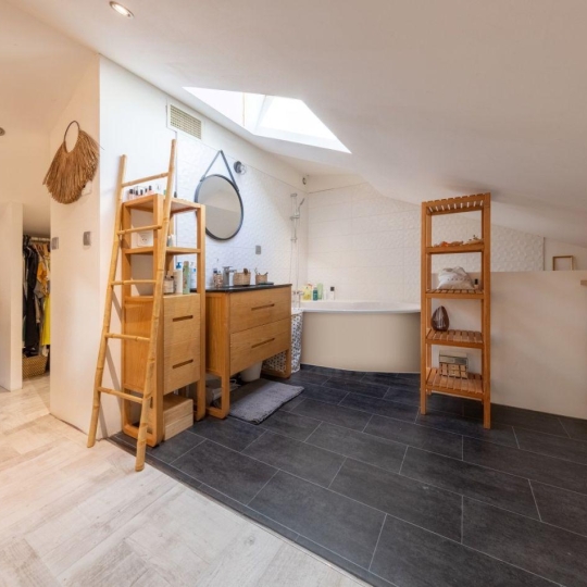  AIGUES-VIVES IMMO : Maison / Villa | AIGUES-VIVES (30670) | 100 m2 | 305 000 € 