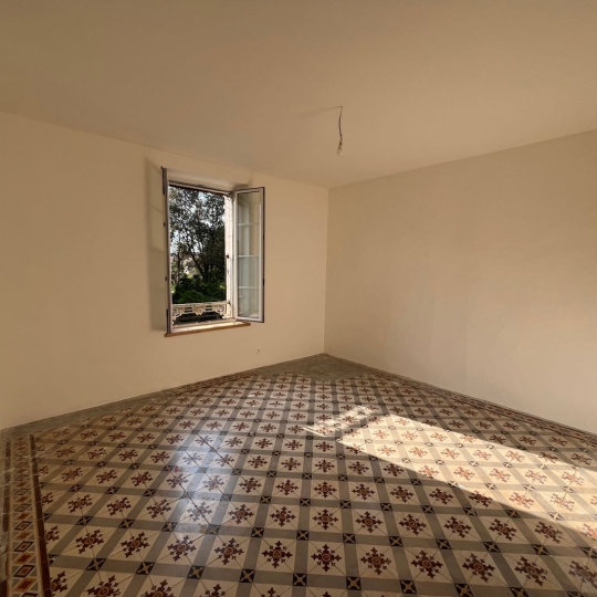  AIGUES-VIVES IMMO : Maison / Villa | GALLARGUES-LE-MONTUEUX (30660) | 330 m2 | 690 000 € 