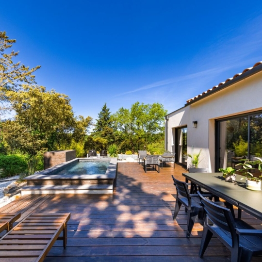  AIGUES-VIVES IMMO : Maison / Villa | AUBAIS (30250) | 110 m2 | 590 000 € 