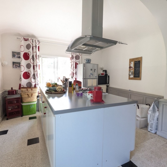  AIGUES-VIVES IMMO : House | SOUVIGNARGUES (30250) | 170 m2 | 450 000 € 