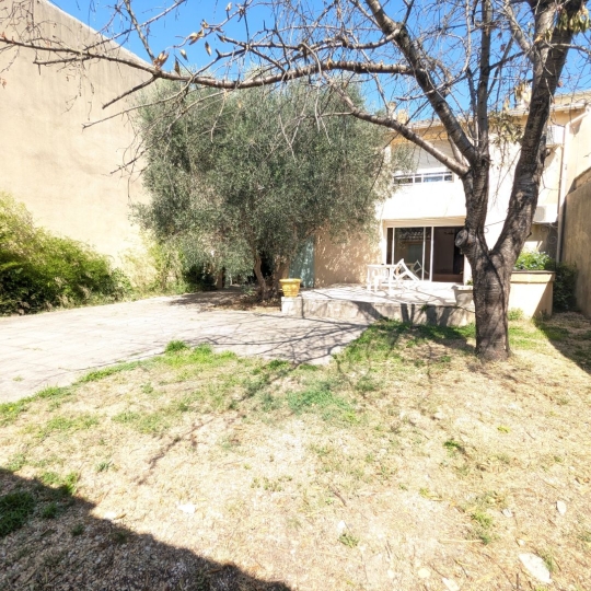  AIGUES-VIVES IMMO : Maison / Villa | AIGUES-VIVES (30670) | 311 m2 | 373 000 € 