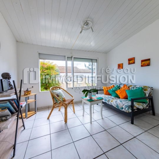  AIGUES-VIVES IMMO : House | GALLARGUES-LE-MONTUEUX (30660) | 110 m2 | 380 000 € 