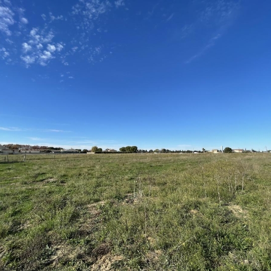 Annonces AIGUESVIVES : Terrain | GALLARGUES-LE-MONTUEUX (30660) | 650 m2 | 99 900 &euro; 