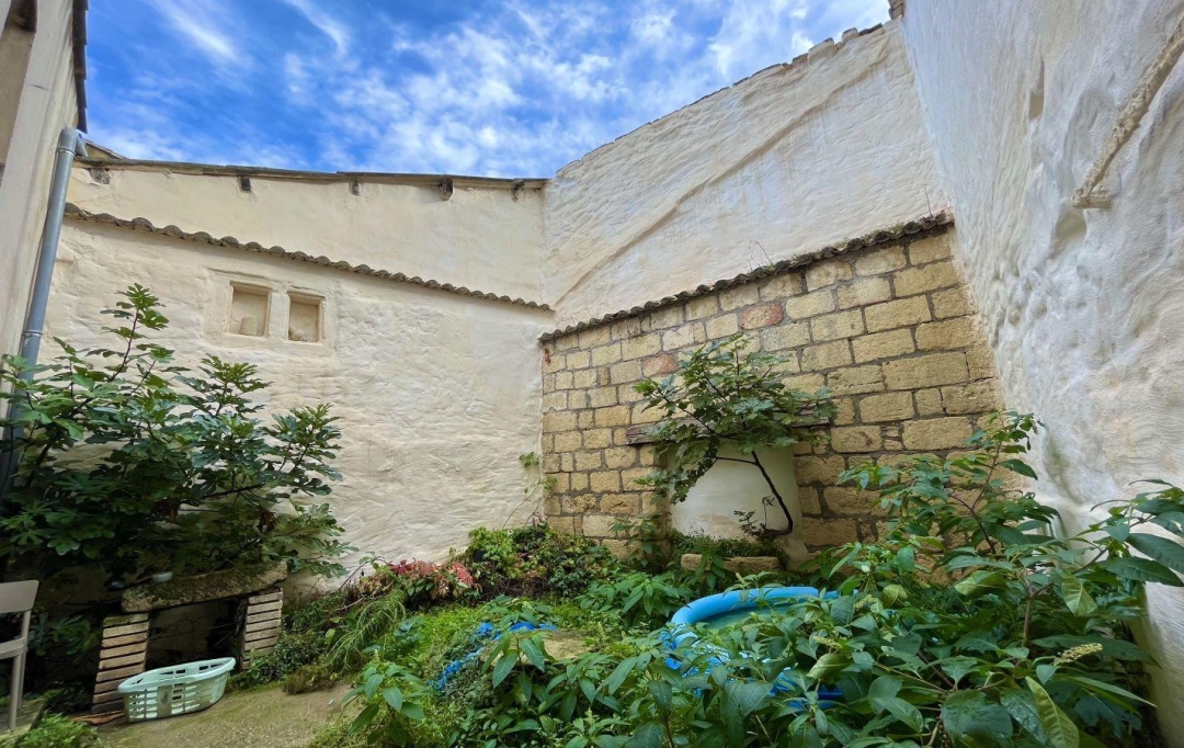 AIGUES-VIVES IMMO : Appartement | AIGUES-VIVES (30670) | 85 m2 | 750 € 