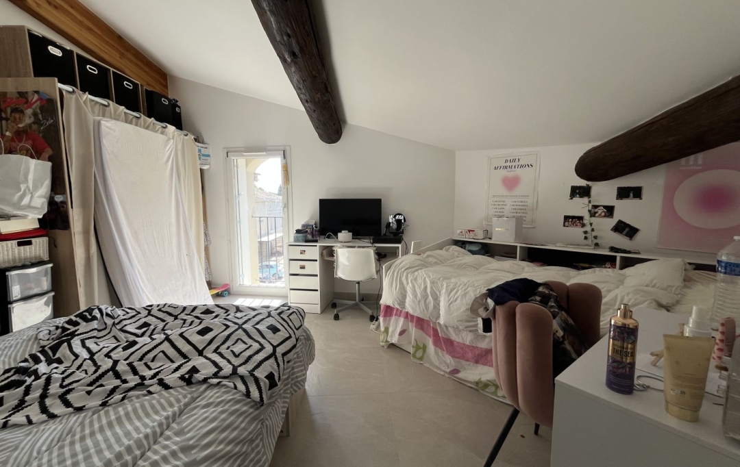AIGUES-VIVES IMMO : House | AIGUES-VIVES (30670) | 85 m2 | 900 € 