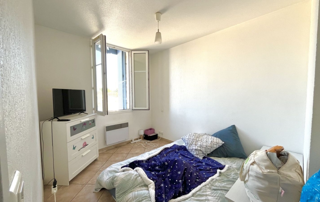 AIGUES-VIVES IMMO : Apartment | GALLARGUES-LE-MONTUEUX (30660) | 37 m2 | 560 € 