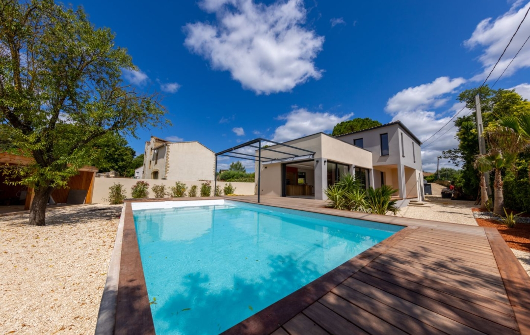 AIGUES-VIVES IMMO : Maison / Villa | AIGUES-VIVES (30670) | 168 m2 | 2 600 € 