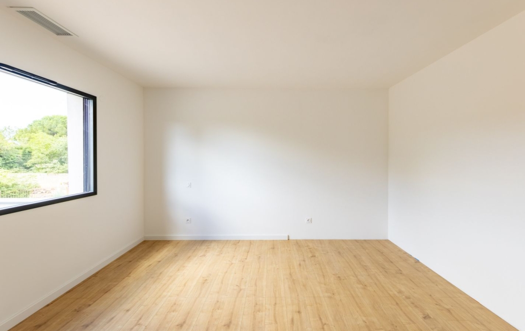 AIGUES-VIVES IMMO : Maison / Villa | AIGUES-VIVES (30670) | 168 m2 | 2 600 € 