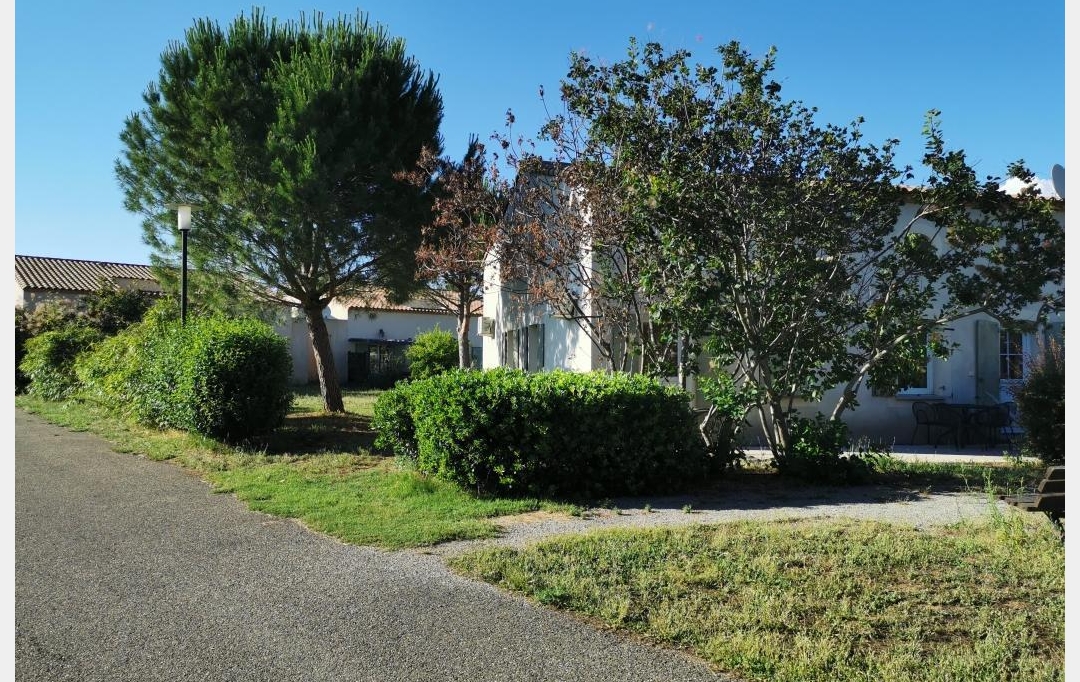 AIGUES-VIVES IMMO : House | GALLARGUES-LE-MONTUEUX (30660) | 35 m2 | 89 000 € 