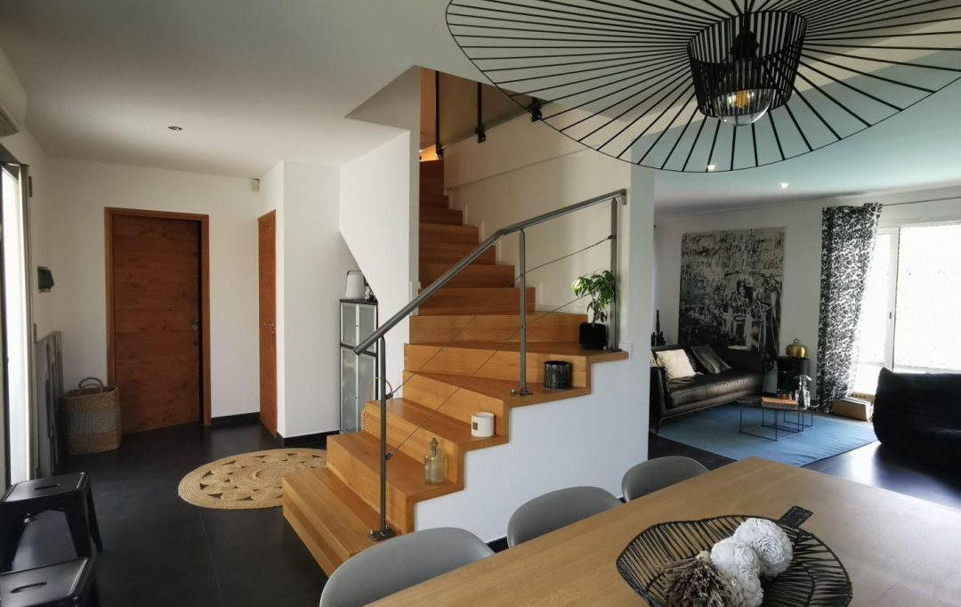 AIGUES-VIVES IMMO : Maison / Villa | GALLARGUES-LE-MONTUEUX (30660) | 127 m2 | 499 000 € 