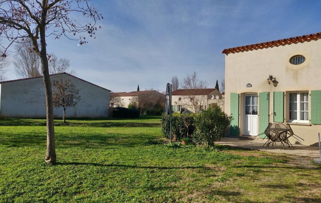 AIGUES-VIVES IMMO : Maison / Villa | GALLARGUES-LE-MONTUEUX (30660) | 35 m2 | 93 000 € 