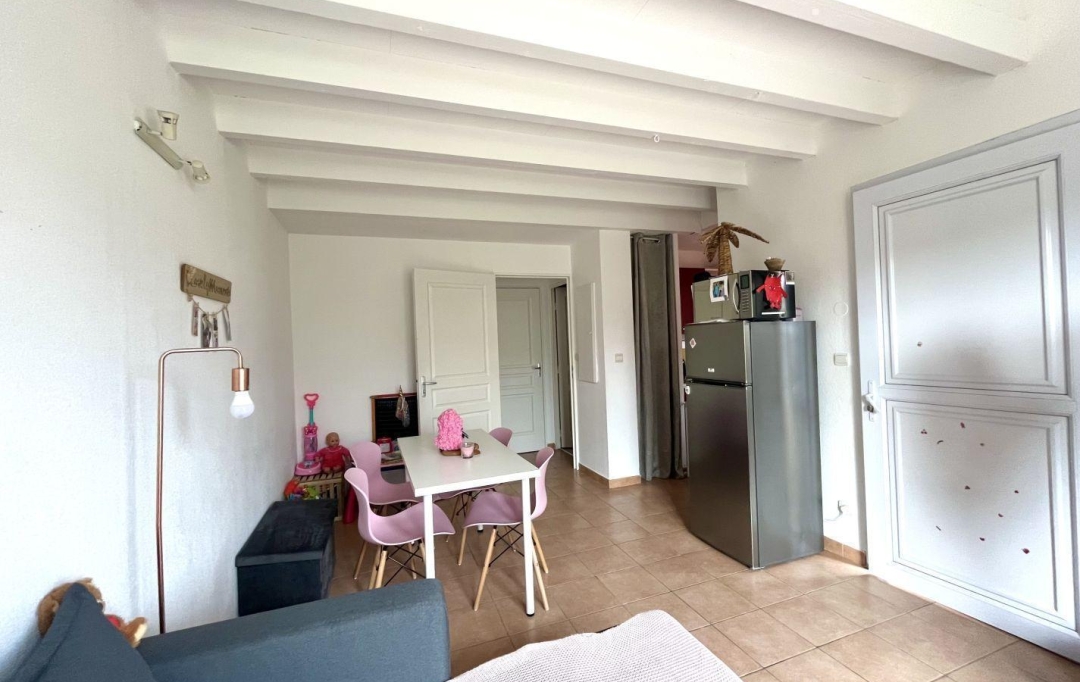 AIGUES-VIVES IMMO : Maison / Villa | GALLARGUES-LE-MONTUEUX (30660) | 45 m2 | 115 000 € 