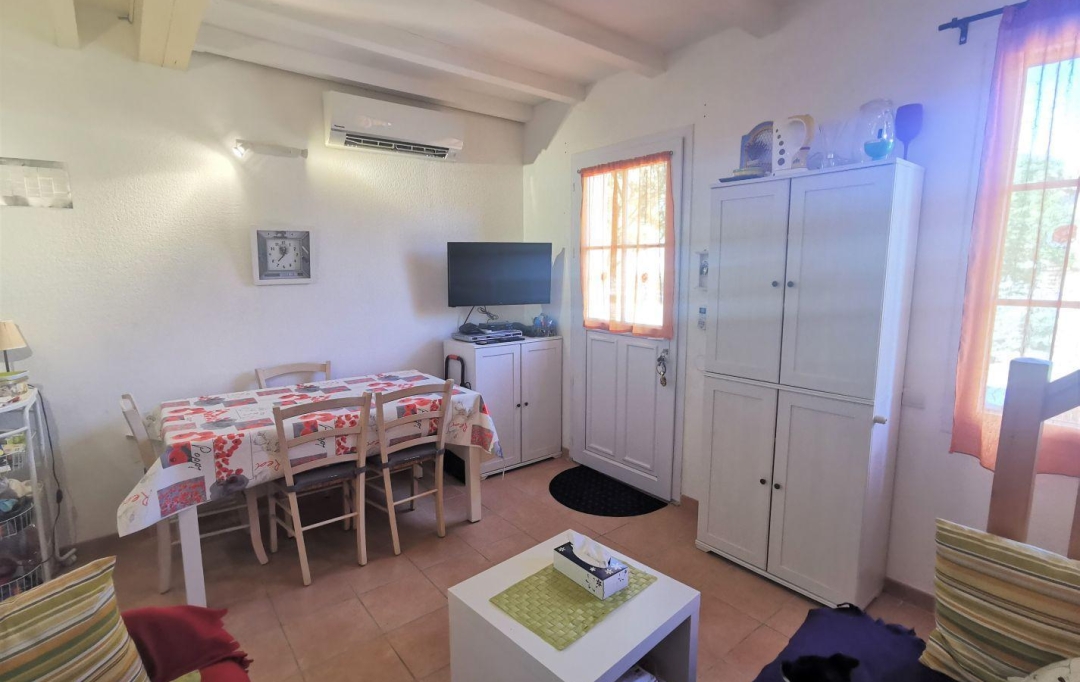 AIGUES-VIVES IMMO : Maison / Villa | GALLARGUES-LE-MONTUEUX (30660) | 38 m2 | 101 000 € 