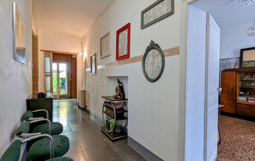 AIGUES-VIVES IMMO : Maison / Villa | AIGUES-VIVES (30670) | 400 m2 | 570 000 € 