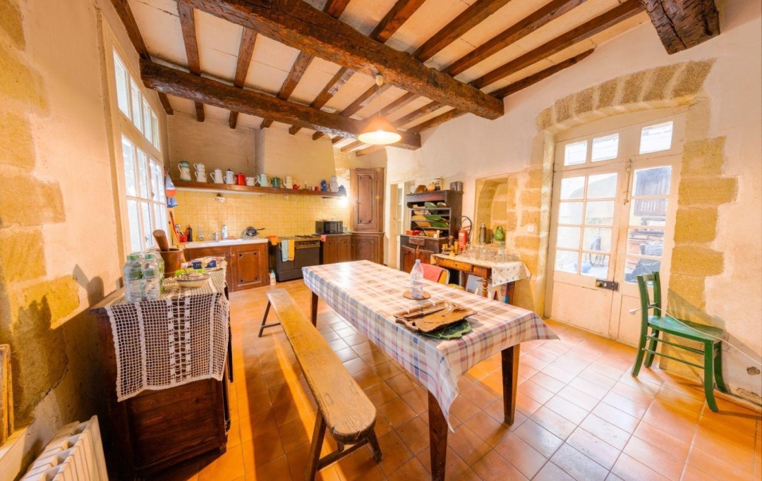 AIGUES-VIVES IMMO : Maison / Villa | AIGUES-VIVES (30670) | 371 m2 | 345 000 € 