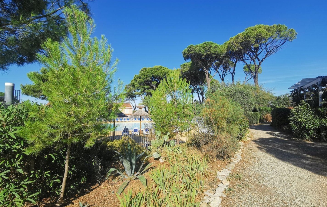AIGUES-VIVES IMMO : Maison / Villa | CALVISSON (30420) | 40 m2 | 140 000 € 