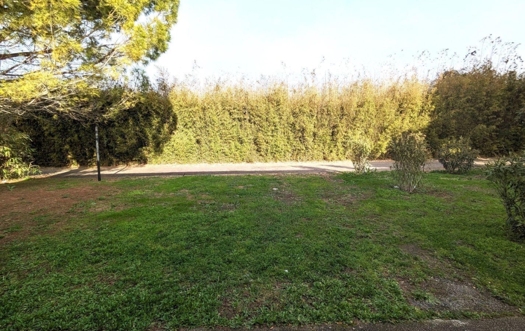 AIGUES-VIVES IMMO : House | GALLARGUES-LE-MONTUEUX (30660) | 45 m2 | 84 000 € 