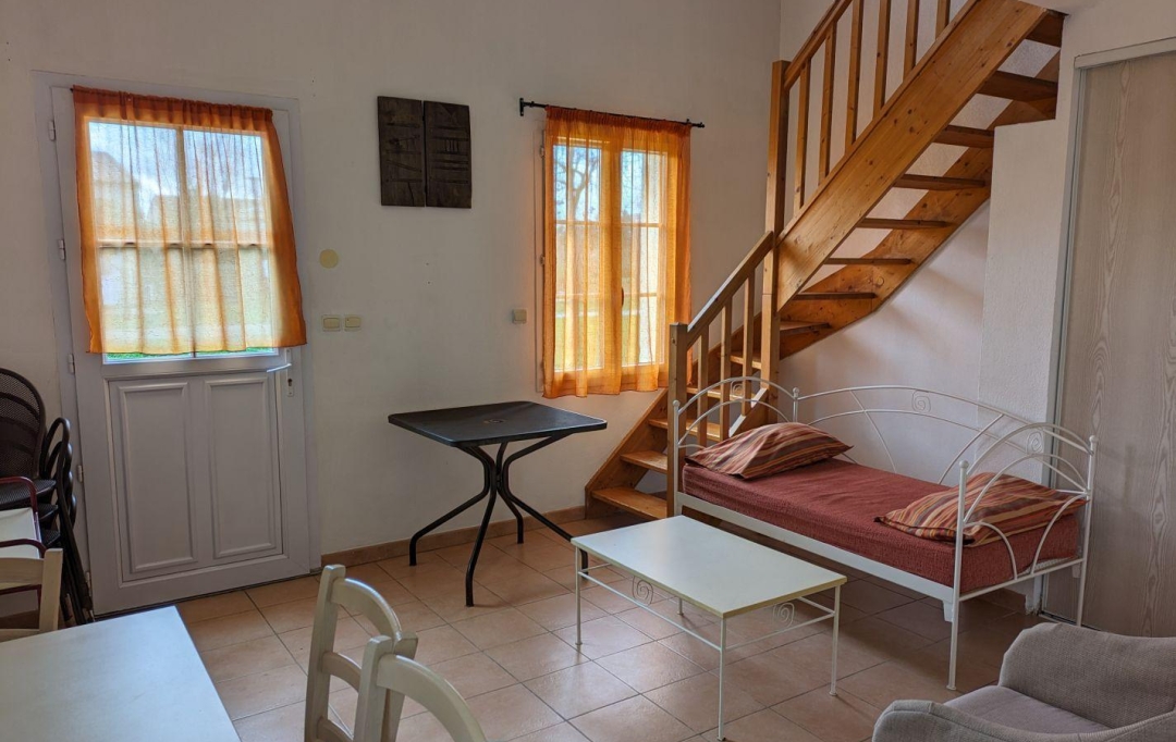 AIGUES-VIVES IMMO : Maison / Villa | GALLARGUES-LE-MONTUEUX (30660) | 35 m2 | 76 000 € 