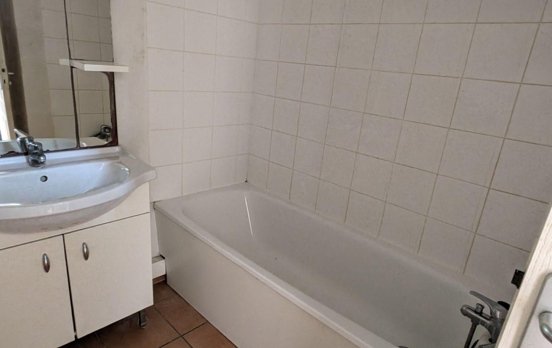 AIGUES-VIVES IMMO : Maison / Villa | GALLARGUES-LE-MONTUEUX (30660) | 45 m2 | 108 000 € 