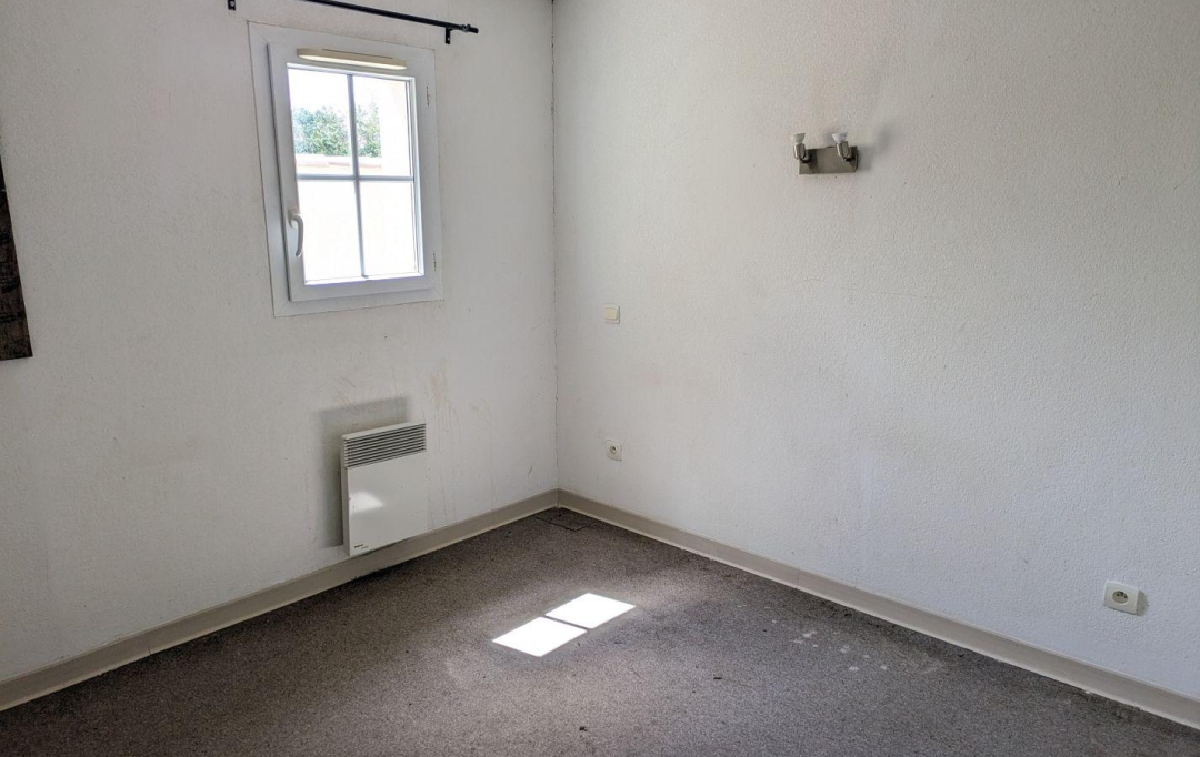 AIGUES-VIVES IMMO : Maison / Villa | GALLARGUES-LE-MONTUEUX (30660) | 45 m2 | 108 000 € 