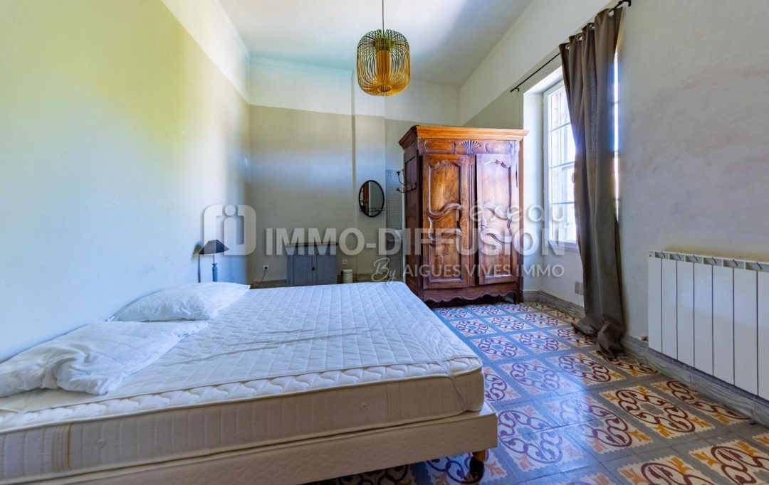 AIGUES-VIVES IMMO : Maison / Villa | AIGUES-VIVES (30670) | 250 m2 | 595 000 € 