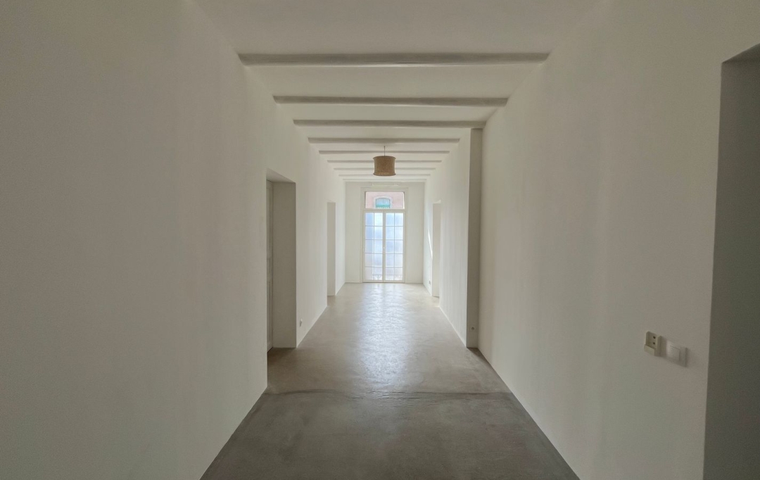 AIGUES-VIVES IMMO : Maison / Villa | GALLARGUES-LE-MONTUEUX (30660) | 330 m2 | 690 000 € 