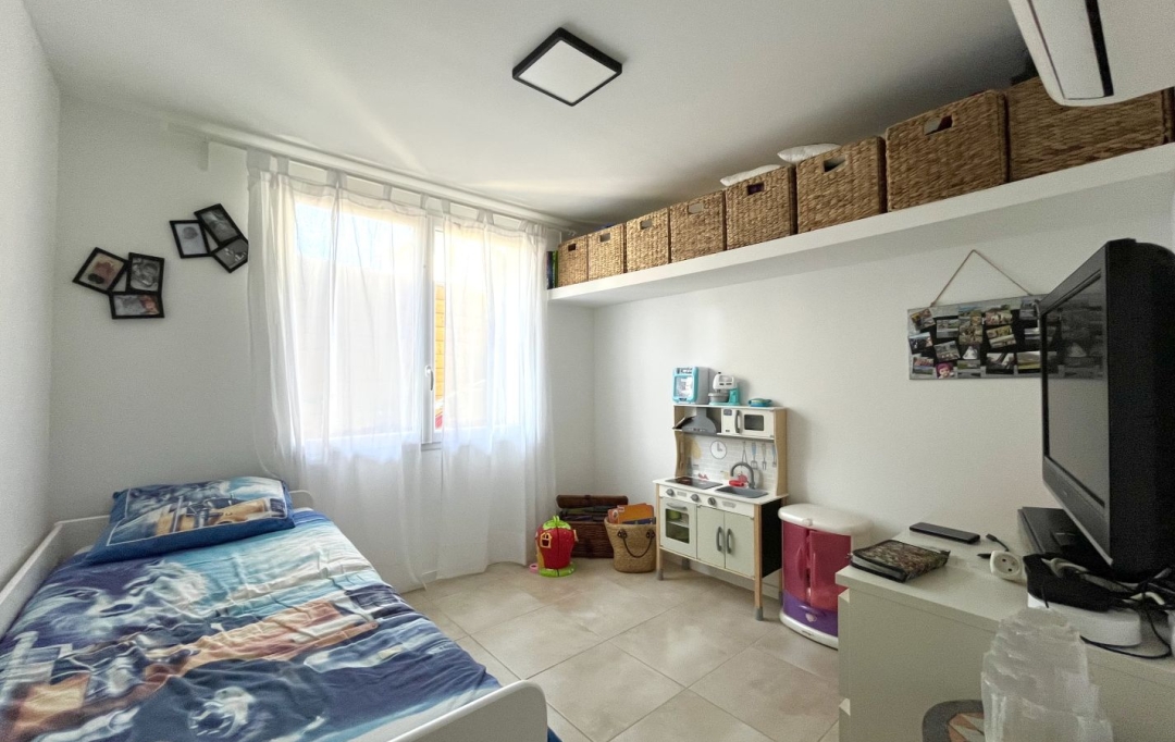 AIGUES-VIVES IMMO : House | AIGUES-VIVES (30670) | 58 m2 | 244 000 € 