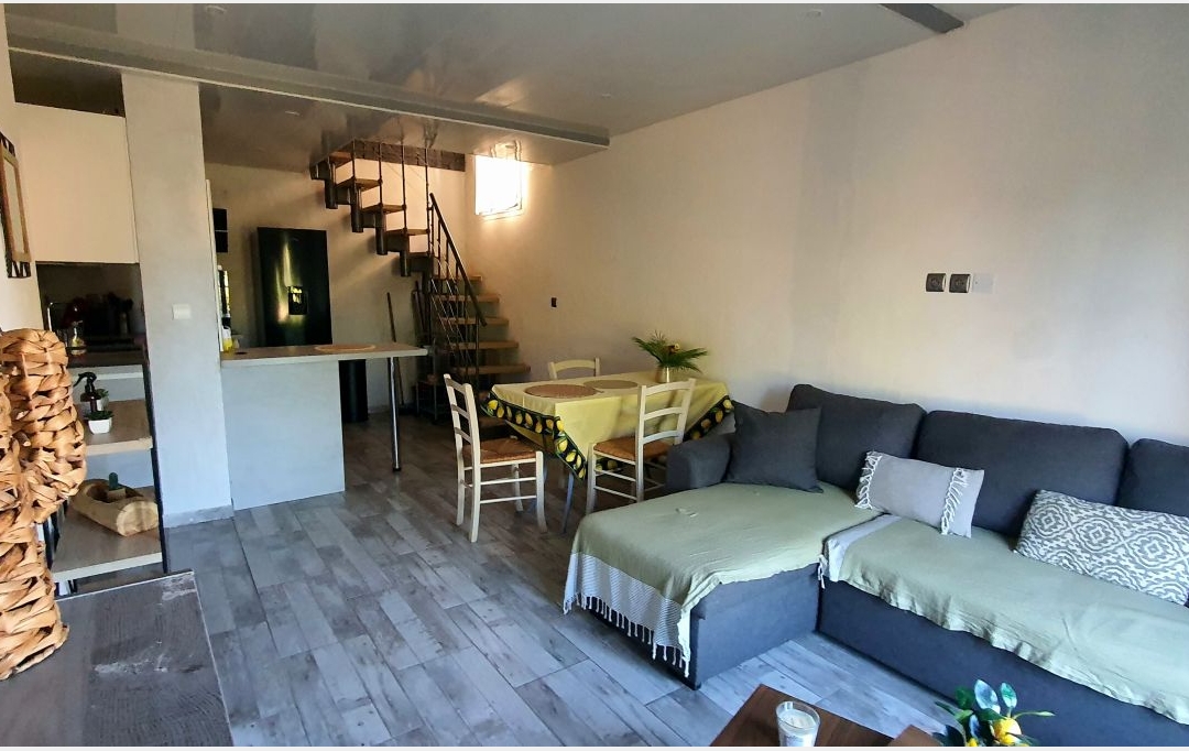 AIGUES-VIVES IMMO : Maison / Villa | GALLARGUES-LE-MONTUEUX (30660) | 46 m2 | 138 000 € 