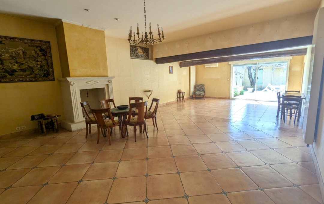AIGUES-VIVES IMMO : Maison / Villa | AIGUES-VIVES (30670) | 311 m2 | 373 000 € 