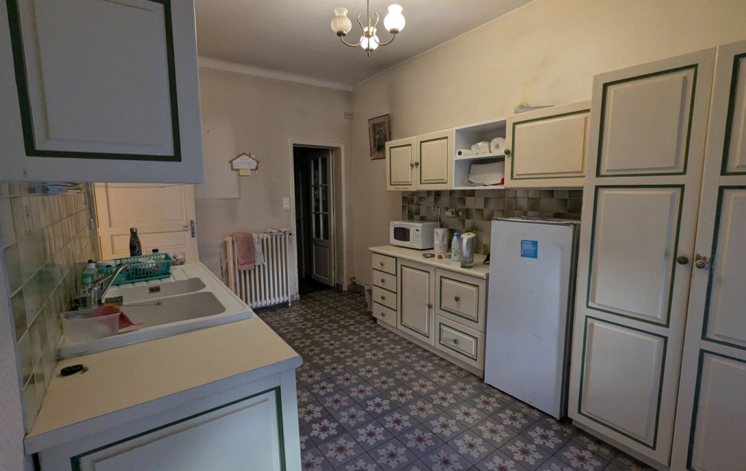 AIGUES-VIVES IMMO : Maison / Villa | AIGUES-VIVES (30670) | 311 m2 | 373 000 € 