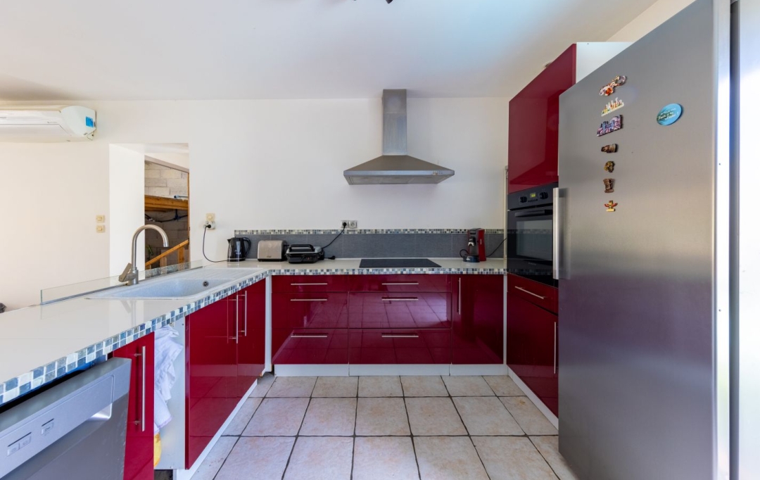 AIGUES-VIVES IMMO : House | GALLARGUES-LE-MONTUEUX (30660) | 110 m2 | 380 000 € 
