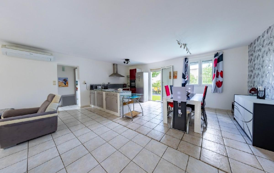 AIGUES-VIVES IMMO : House | GALLARGUES-LE-MONTUEUX (30660) | 110 m2 | 358 000 &euro; 