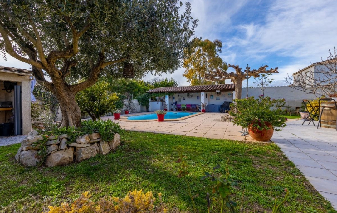 AIGUES-VIVES IMMO : Maison / Villa | GALLARGUES-LE-MONTUEUX (30660) | 113 m2 | 448 000 &euro; 