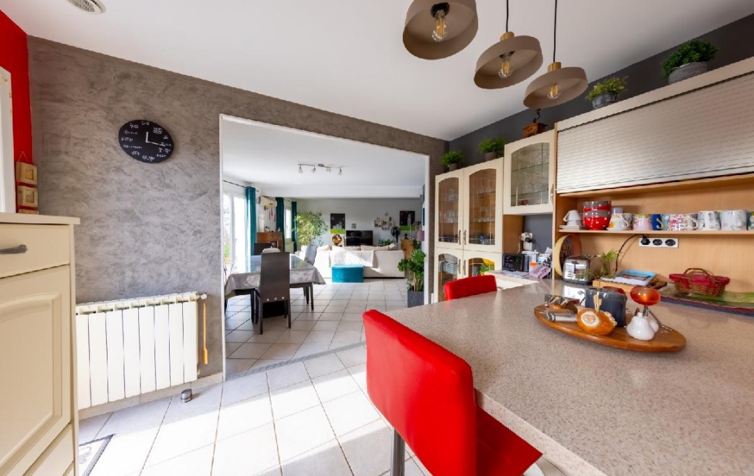 AIGUES-VIVES IMMO : Maison / Villa | GALLARGUES-LE-MONTUEUX (30660) | 113 m2 | 448 000 &euro; 