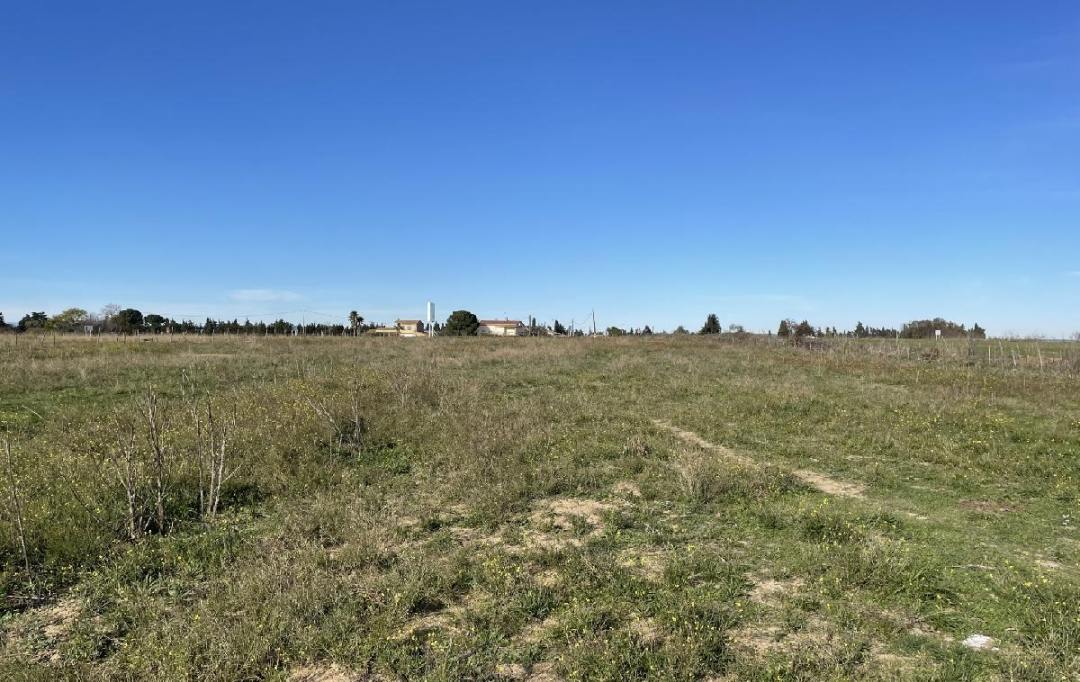 Annonces AIGUESVIVES : Terrain | GALLARGUES-LE-MONTUEUX (30660) | 650 m2 | 99 900 &euro; 