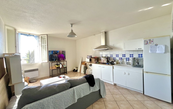  AIGUES-VIVES IMMO Apartment | GALLARGUES-LE-MONTUEUX (30660) | 37 m2 | 560 € 