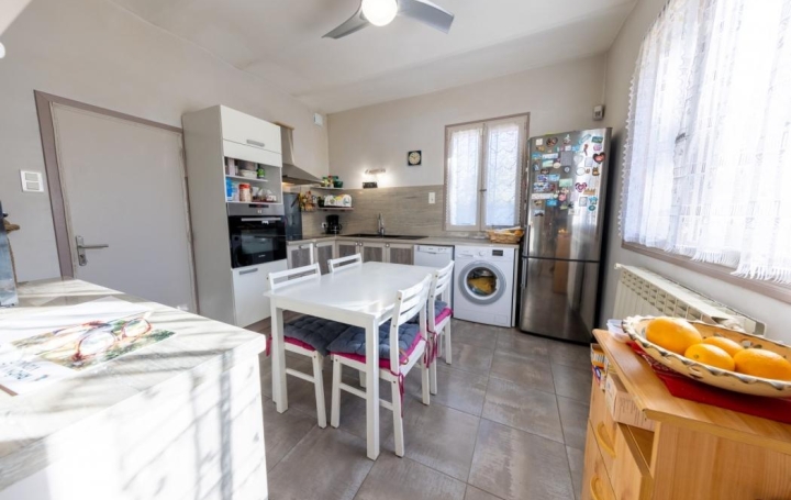 AIGUES-VIVES IMMO : House | AIGUES-VIVES (30670) | 120 m2 | 426 000 € 